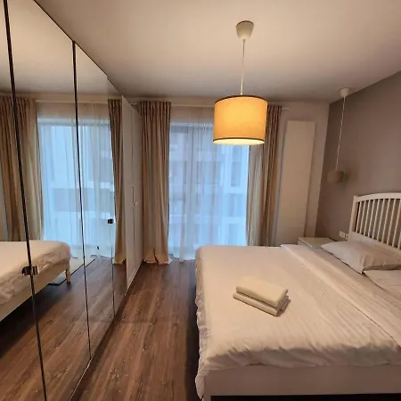 Grand Pipera * Bucharest